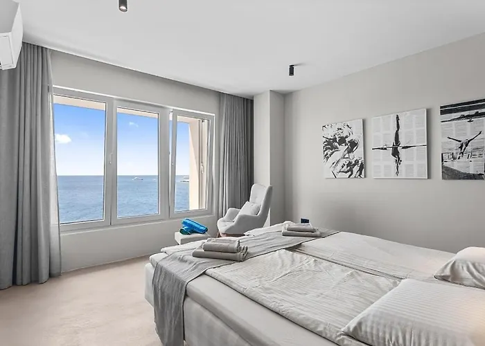 Atropos Villa Hvar Town